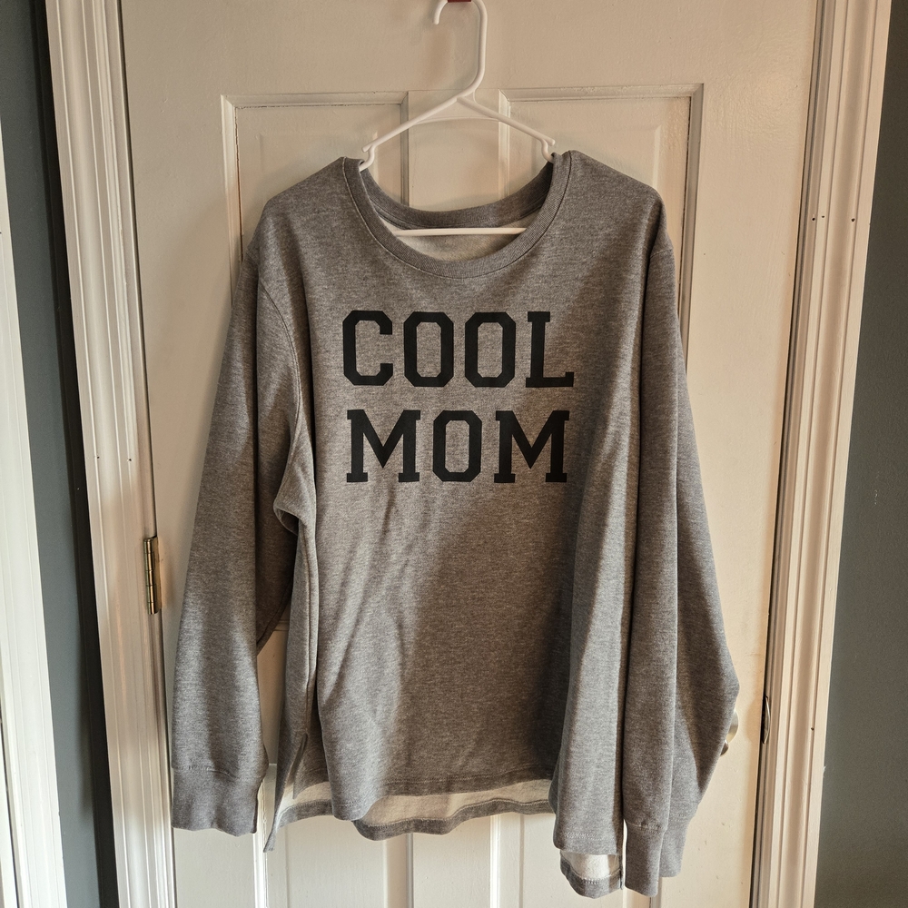 Gray 'Cool Mom' Sweatshirt